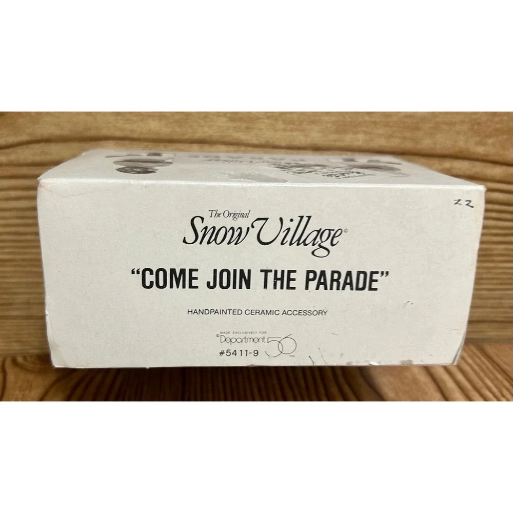 Dept 56 The Original Snow Village Come Join the Parade #54119 with box